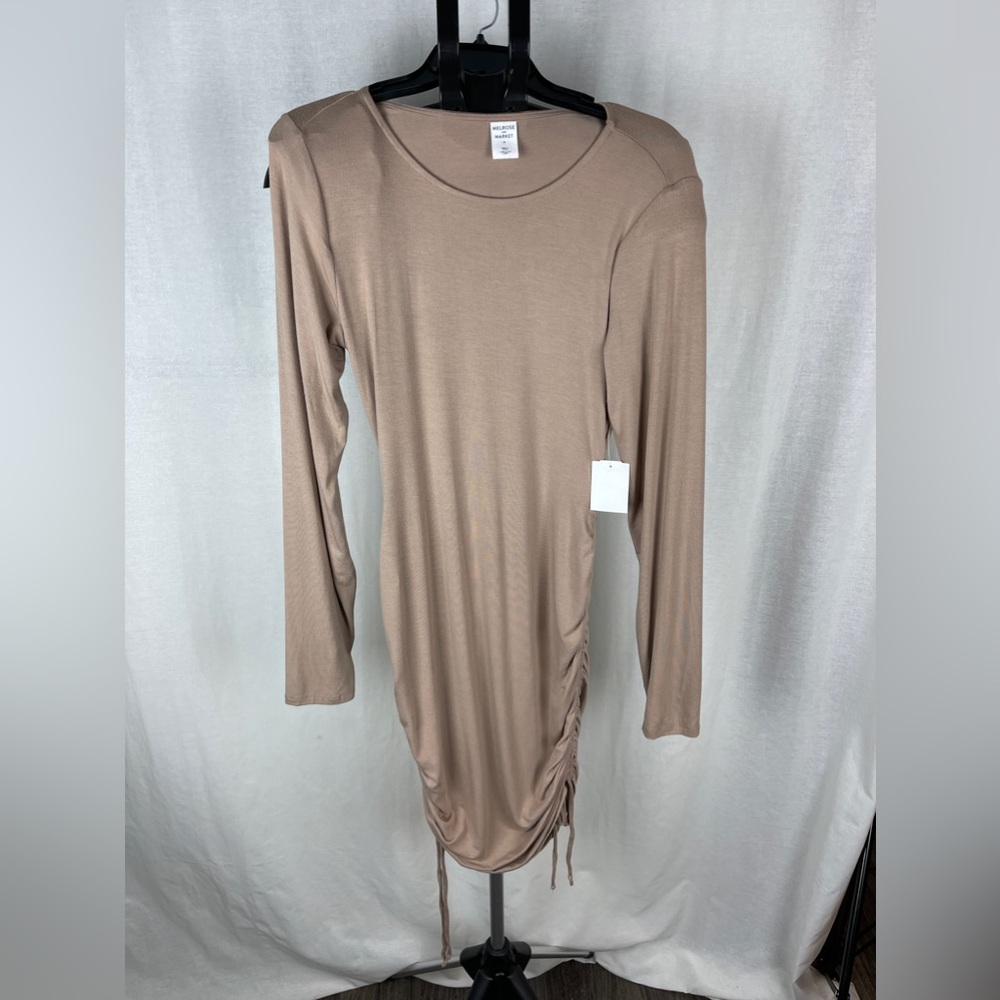 Melrose and Market Side Ruched Long Sleeve Dress Size Medium NWT - Picture 6 of 13